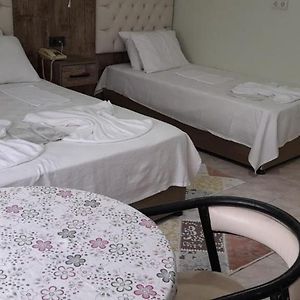 Chambre Standarde Triple